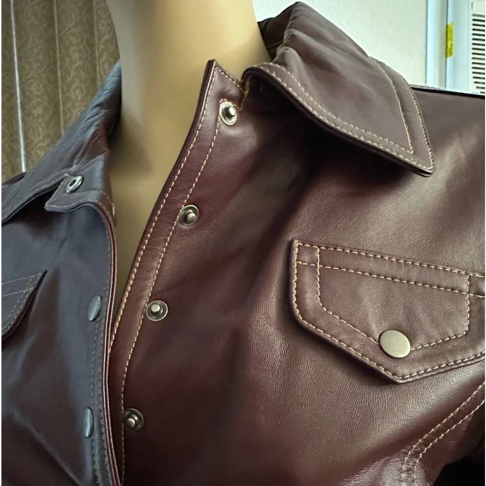 Leather jacket - Picture 3 of 7